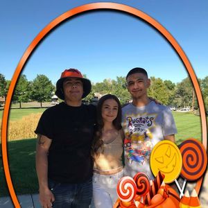 Meet your Posher, Loretta